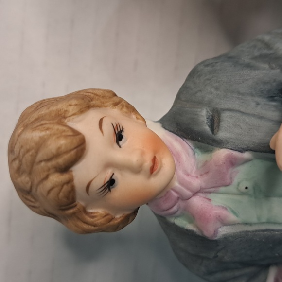 Vintage figurines couple - Picture 3 of 7